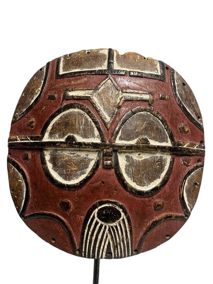 Tanzmaske der Kidumu-Gesellschaft