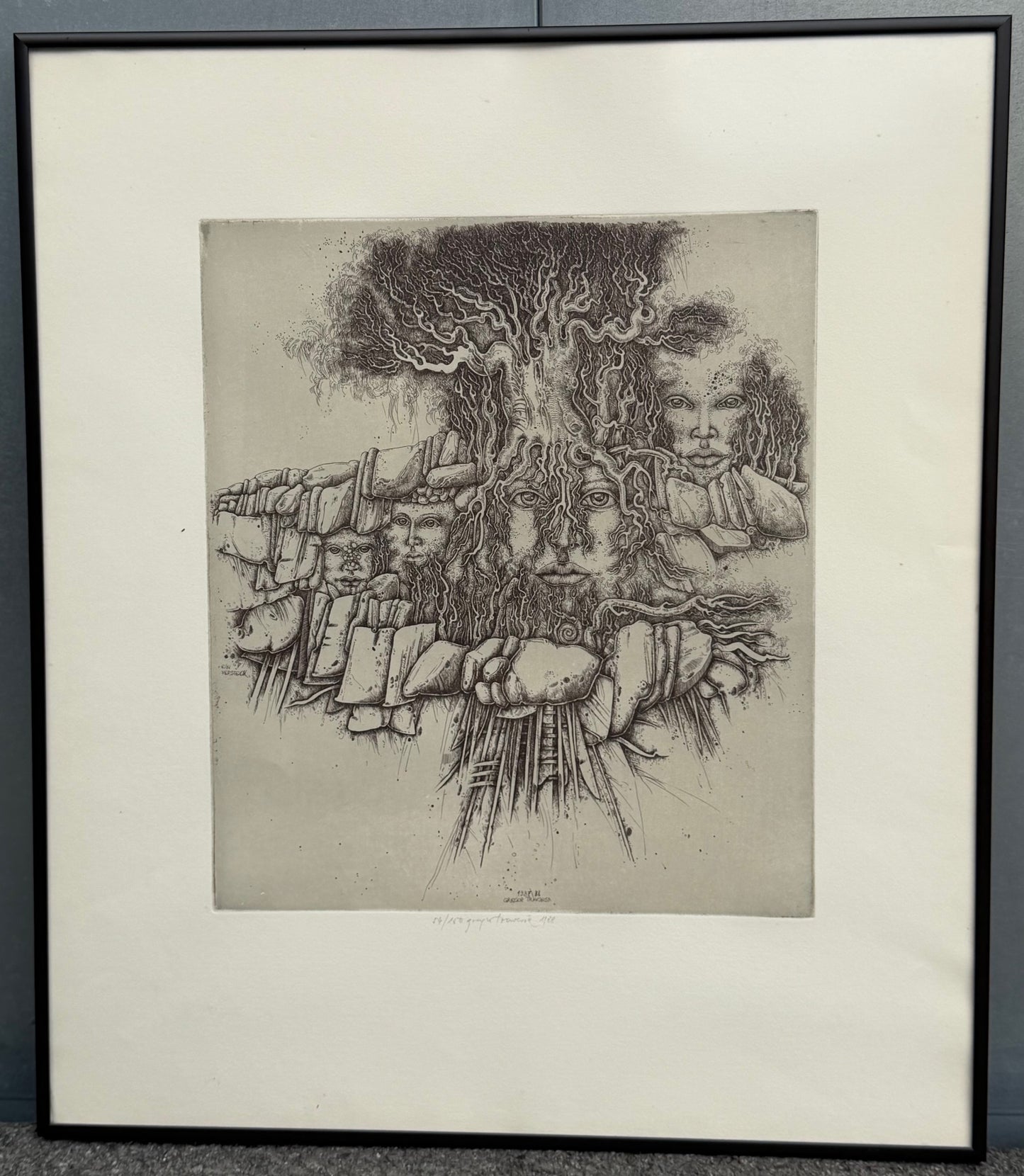 o.T / Baumgesichter