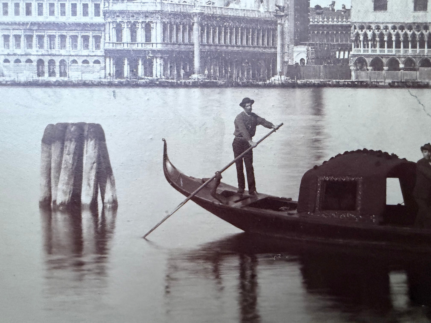 Panorama mit Gondel / Venedig